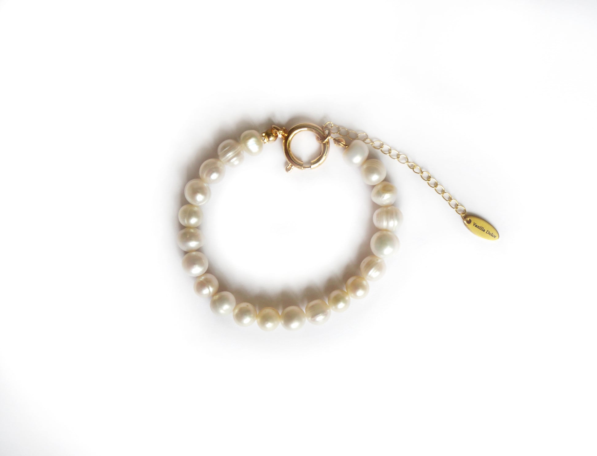 14K Gold white pearl bracelet